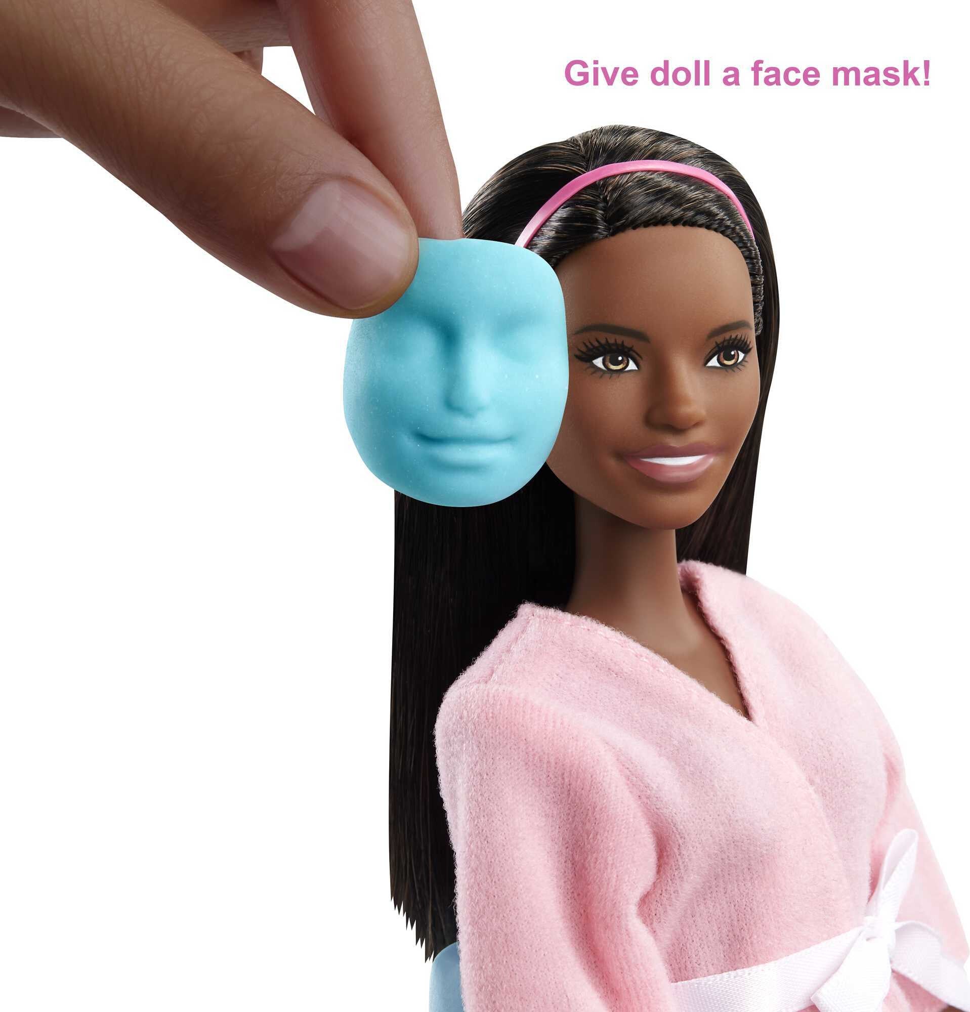 Barbie Face Mask Spa Day Playset, Brunette Doll and 10+ Accessories Including Puppy, Mask Mold and Dough