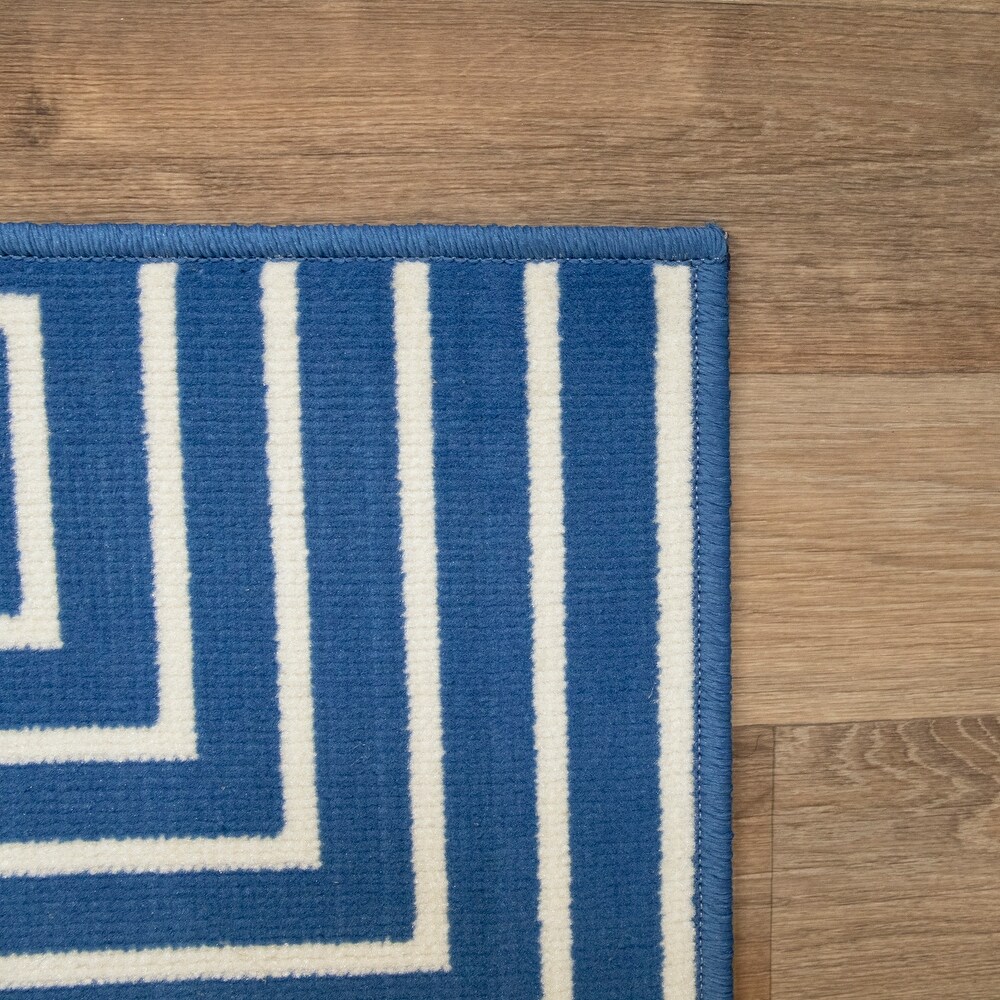 Paskal Geometric Striped Indoor/Outdoor Area Rug