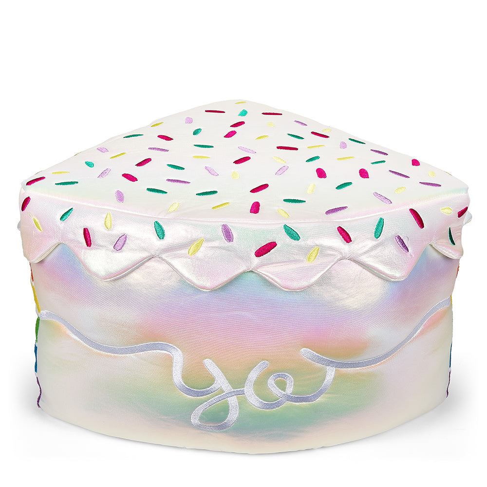 Yummy World Roy the Rainbow Cake 13