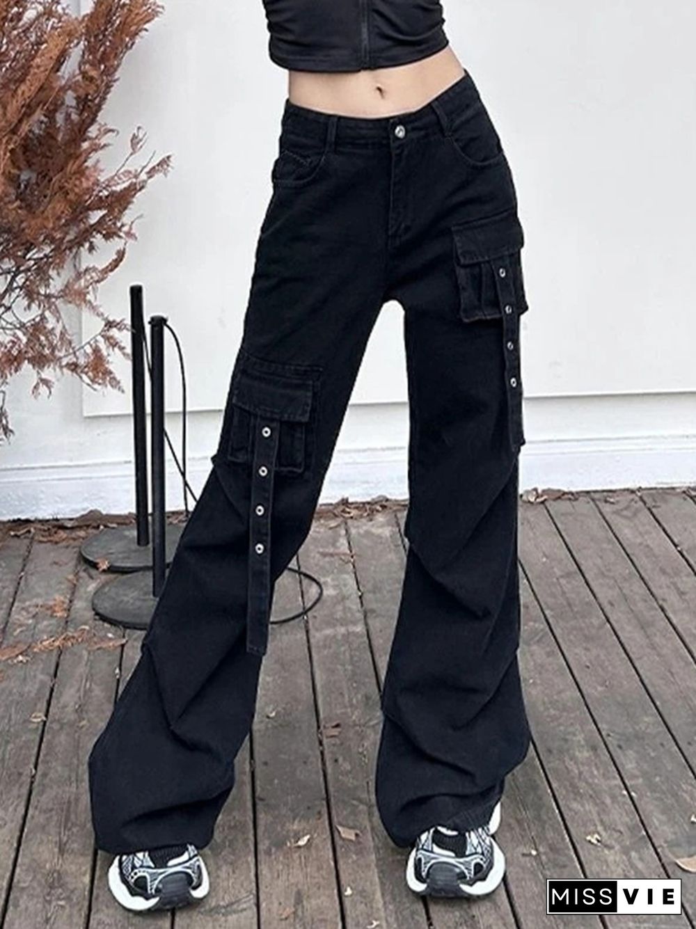 Multi Pocket Eyelet Design Cargo Jeans