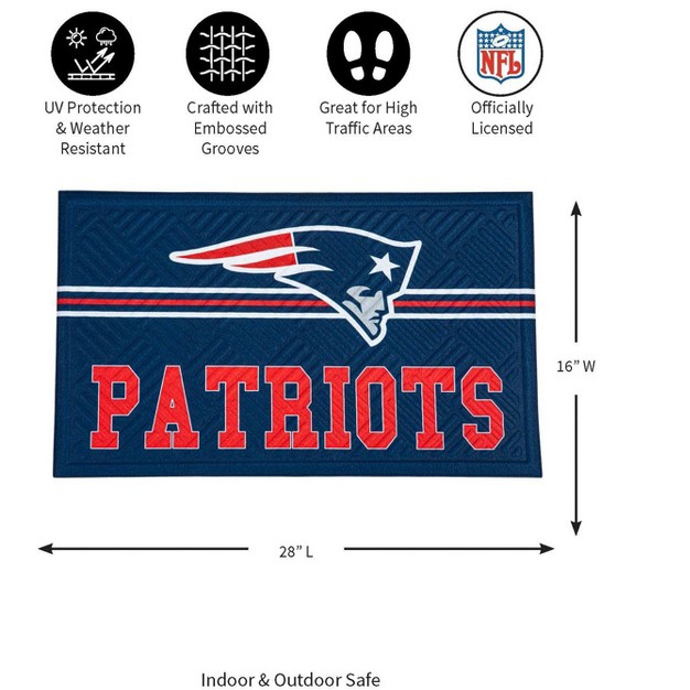 Evergreen Nfl New England Patriots Embossed Mat Cross Hatch Indoor And Outdoor Doormat