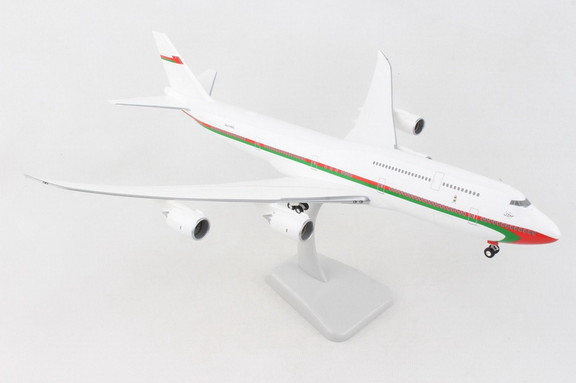 Hogan Royal Flight Of Oman 747 8 1/200 W/Gear Reg ...