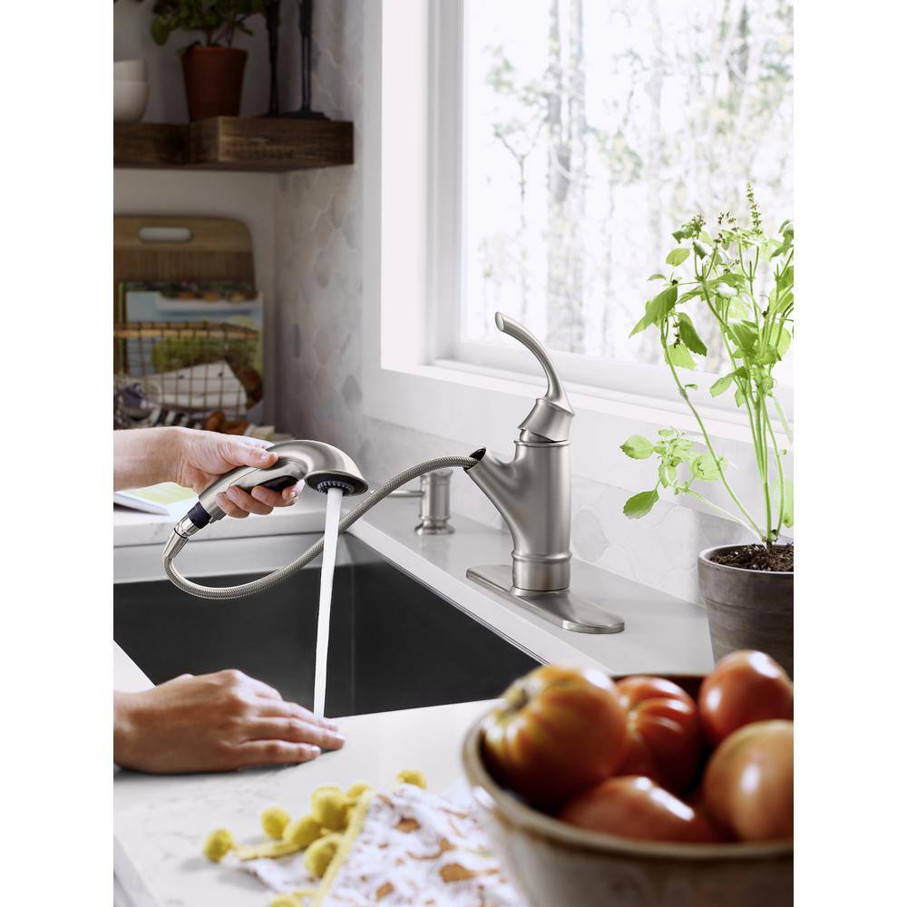 MOEN Marietta Single-Handle Pull-Out Sprayer Kitchen Faucet in Spot Resist Stainless 87601SRS