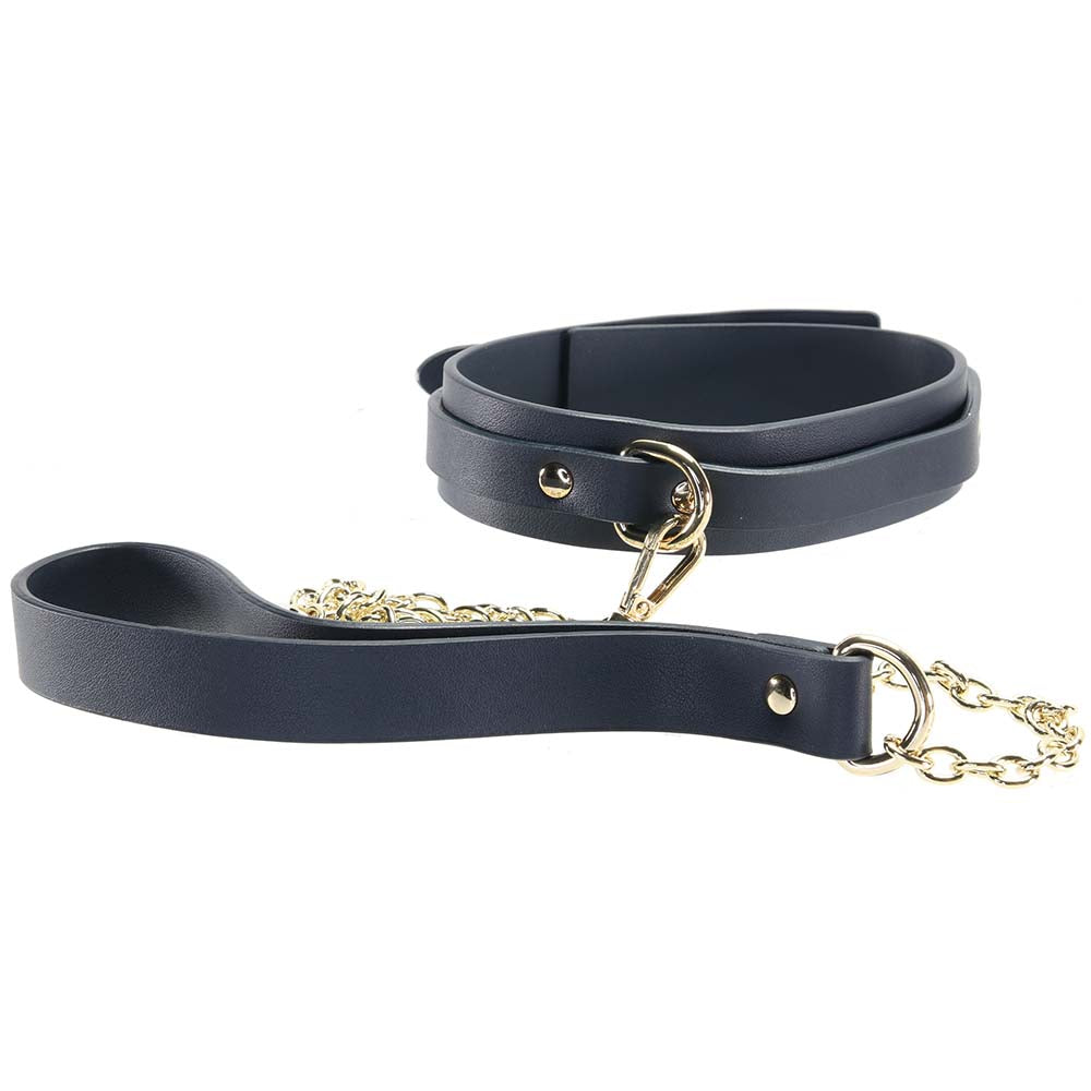 Bondage Couture Collar & Leash