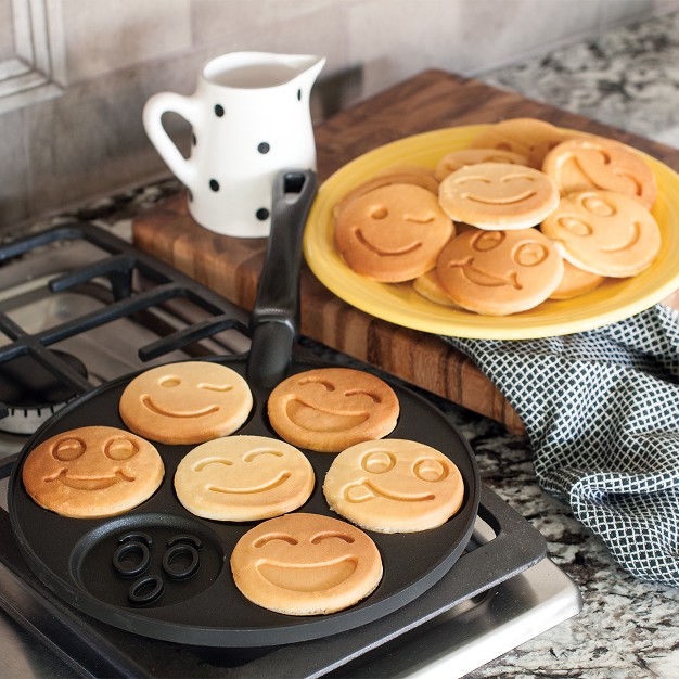 Nordic Ware Smiley Face Pancake Pan