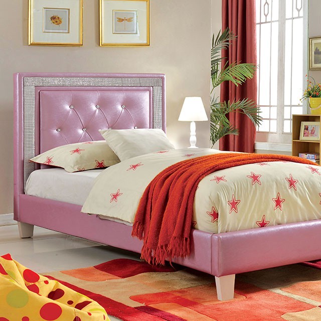 LIANNE BED     |     CM7217PR