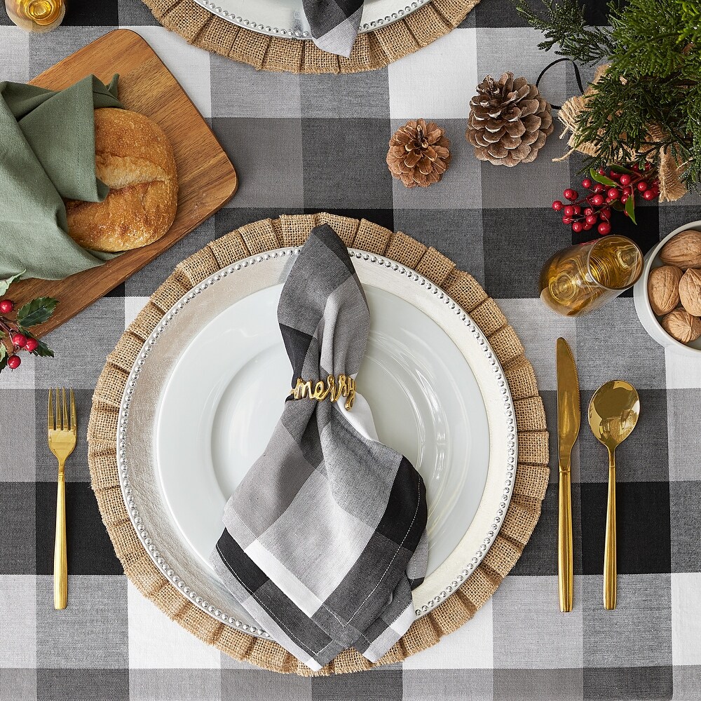 DII Tri Color Check Tablecloth 70 Round