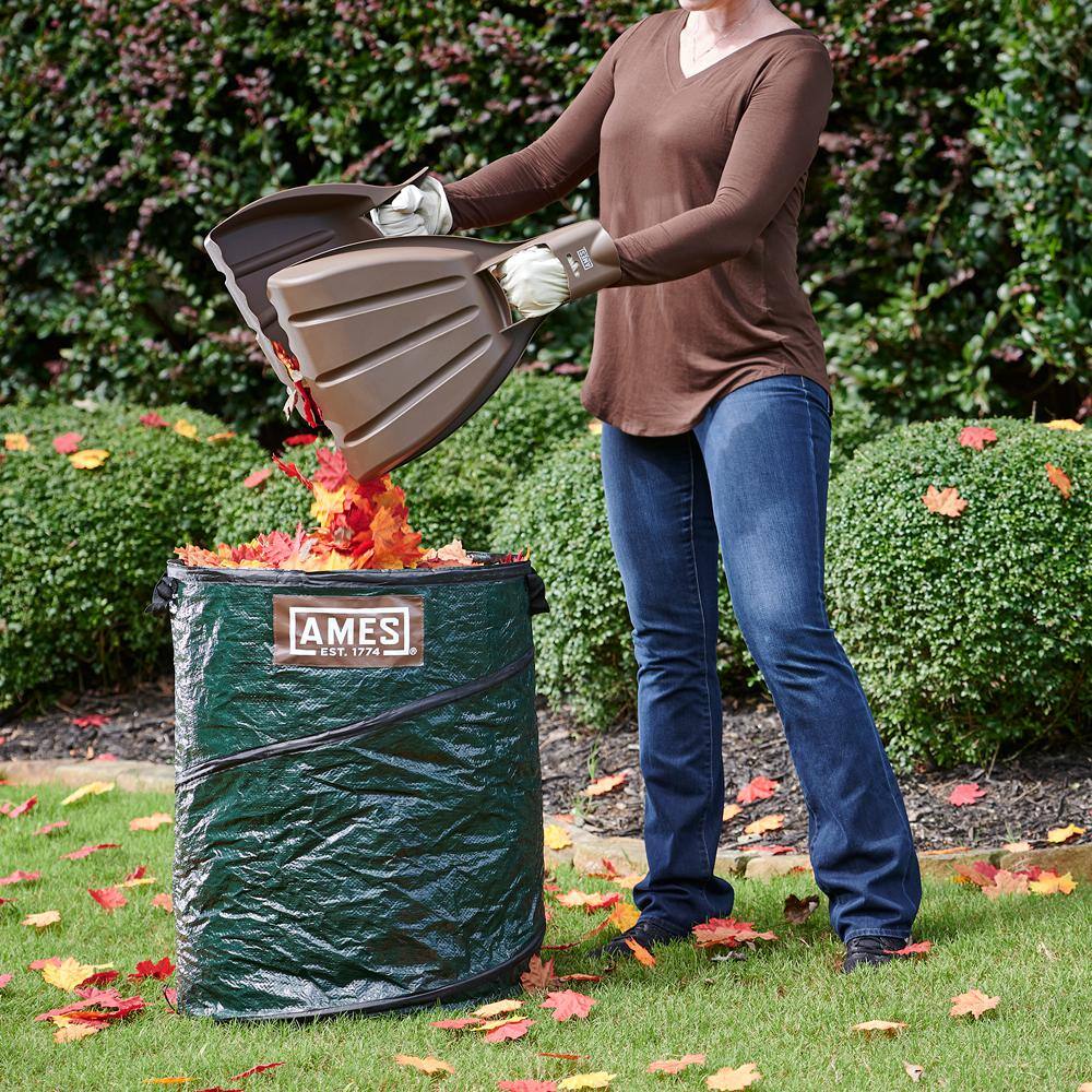 Ames Leaf Collecting Tool Set with Garden Claws and Collapsible Garden Waste Bag for Leaves Mulch and Other Debris 20212223