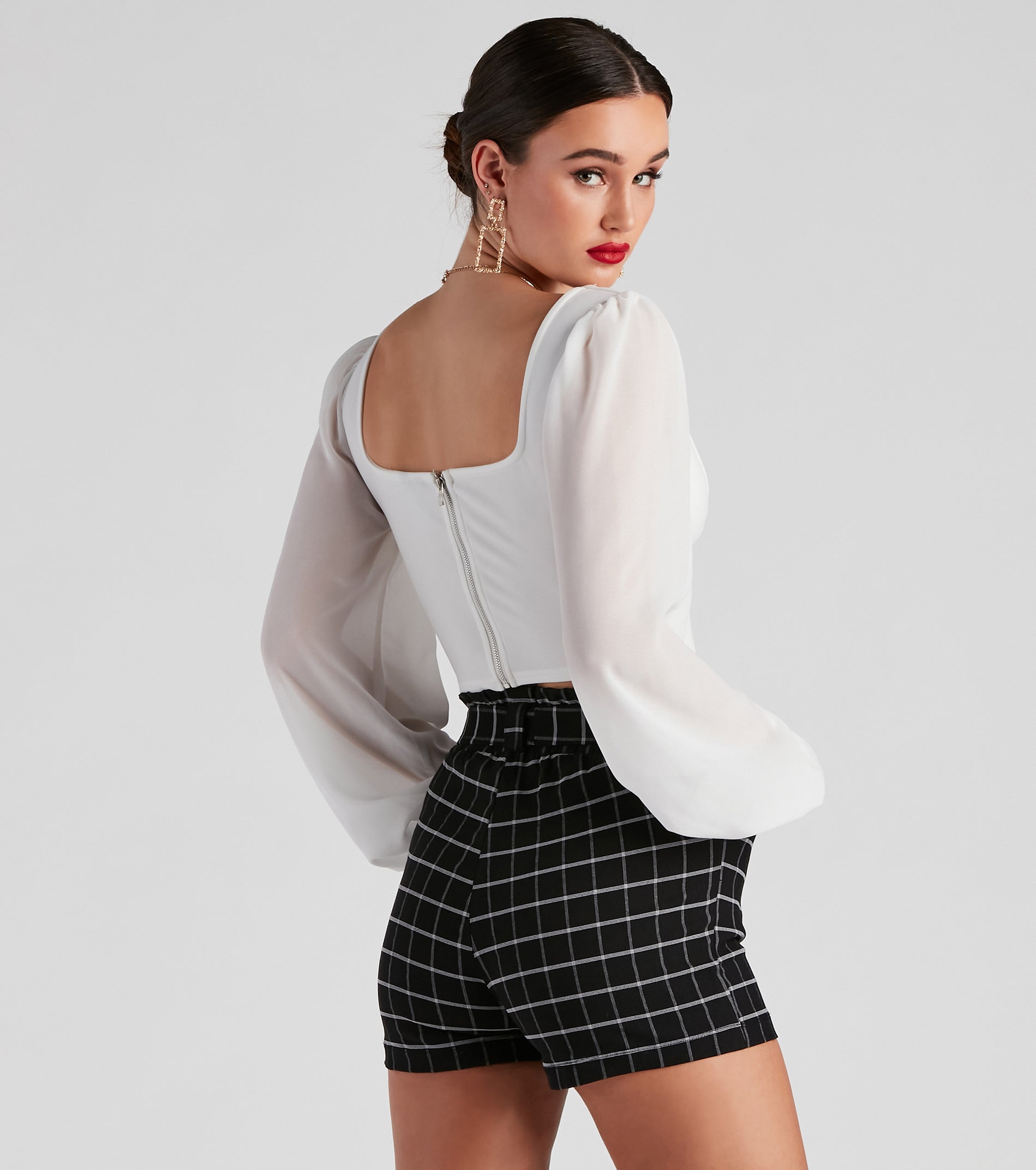 Chic Look Chiffon Sleeve Crop Top