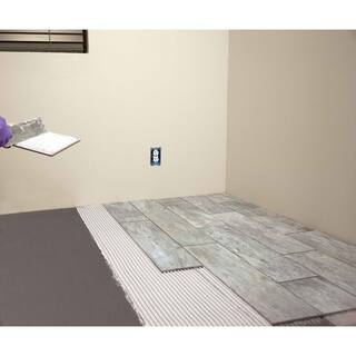 Custom Building Products LevelQuik RS 50 lb. IndoorOutdoor Self-Leveling Underlayment LQ50