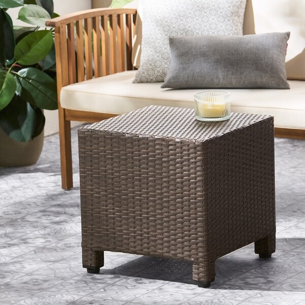 Clean Cube Shape Wicker Coffee Table