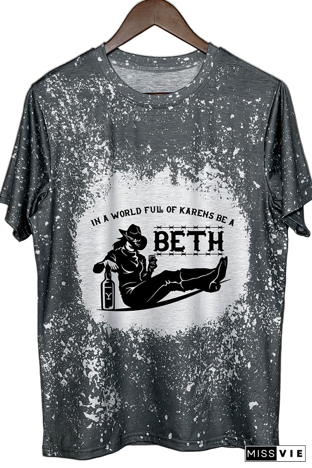 In a World Full of Karens Be A Beth,Beth Dutton,Yellowstone Graphic Tee Wholesale