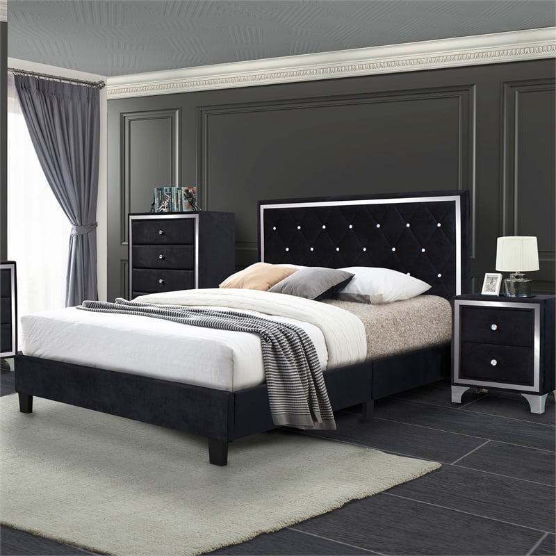 Home Square 3-Piece Set with Queen Bed 5-Drawer Dresser and 2-Drawer Nightstand