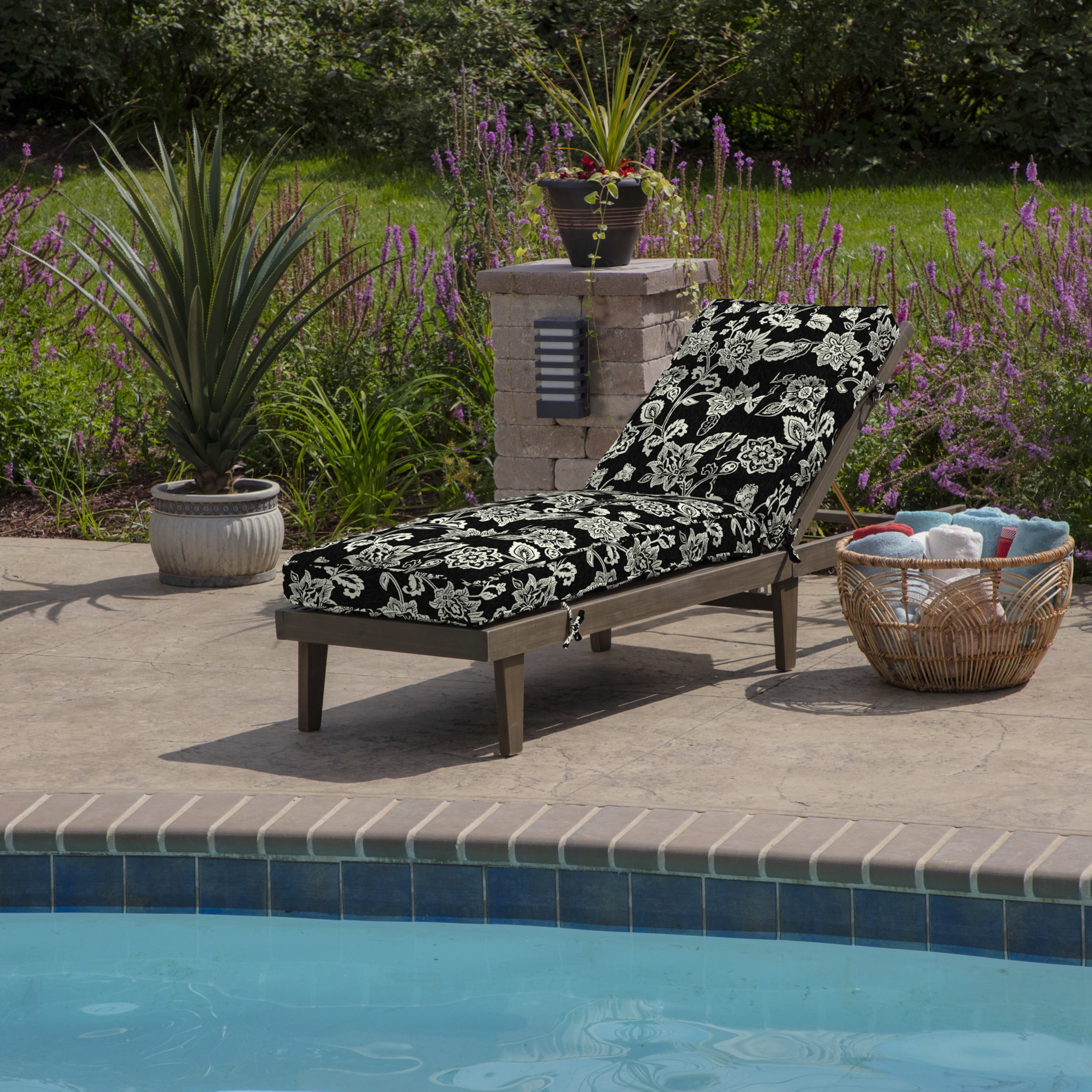 Arden Selections PolyFill Outdoor Chaise Lounge Cushion 76 x 22， Ashland Black Jacobean