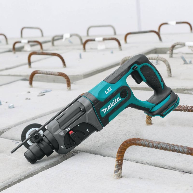 Makita 18V Cordless 7 8 In. Rotary Hammer Drill