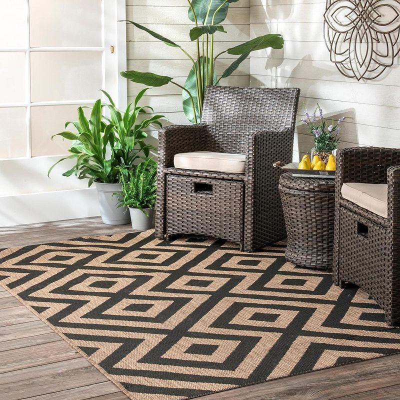 nuLOOM Shane Celtic Trellis Indoor/Outdoor Area Rug