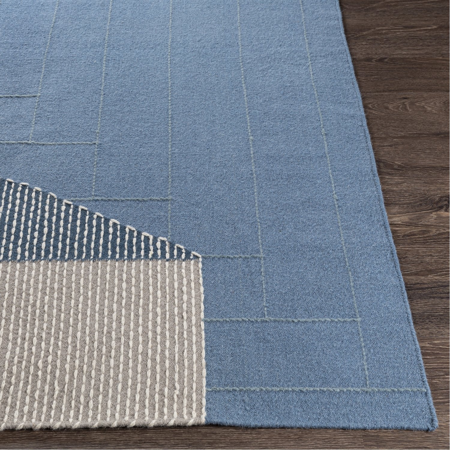 Fulham Hand Woven Rug in Denim, Medium Gray, White, Taupe, Dark Blue