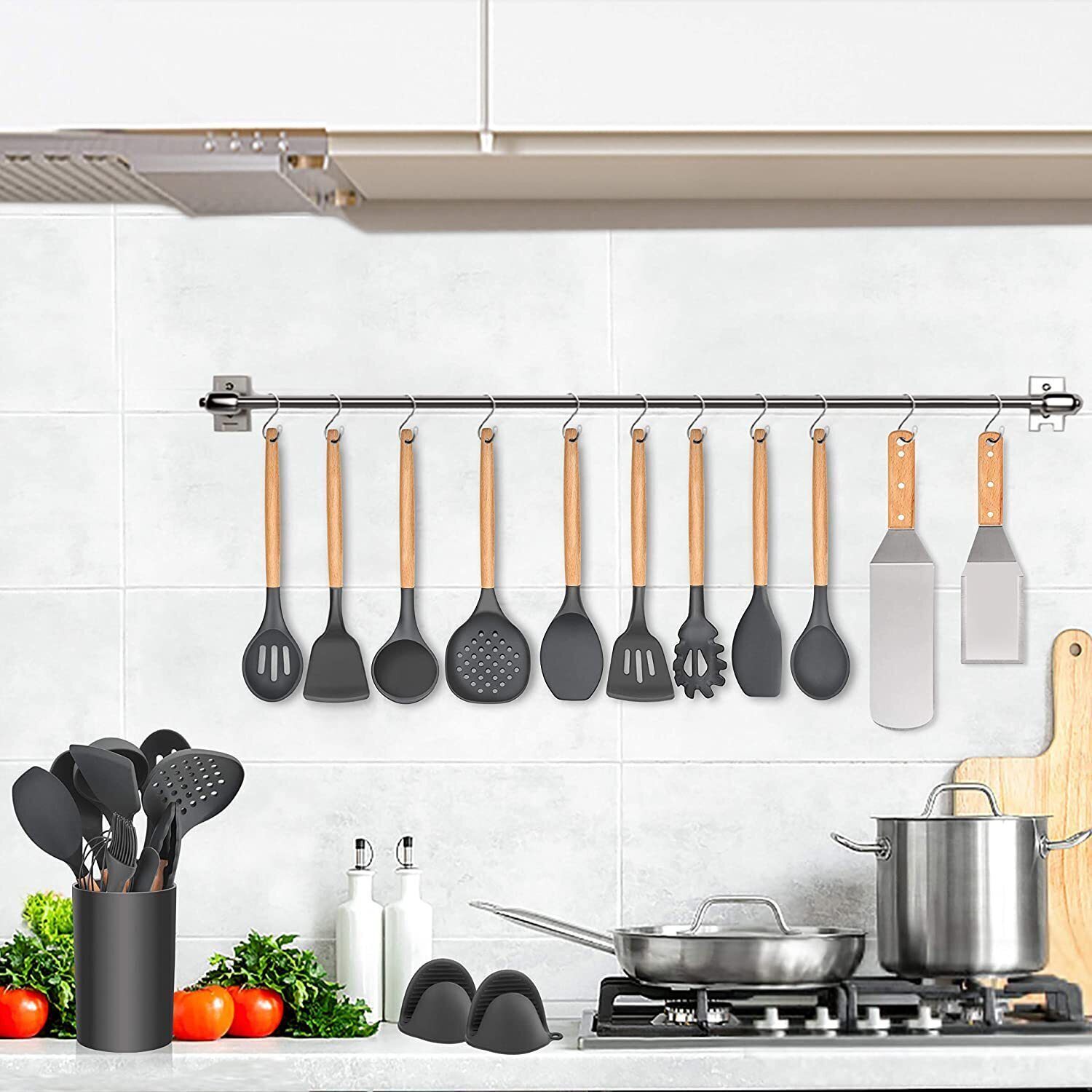 30 Pieces of kitchen cooking utensils and brackets