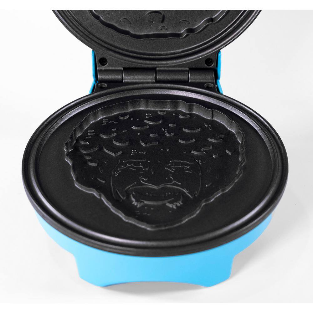 Uncanny Brands 900-Watt Bob Ross Blue Round American Waffle Maker WM1-BOB-BRO1