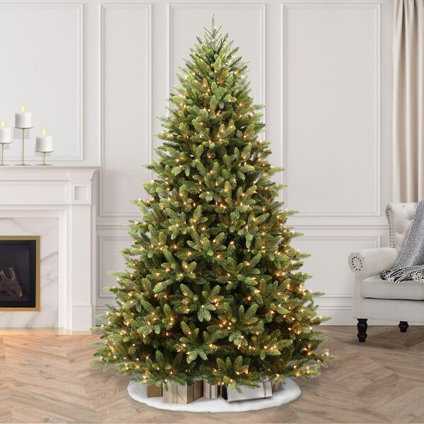 Puleo International 7.5 ft. PreLit 7.5' Westford Spruce Artificial Christmas Tree