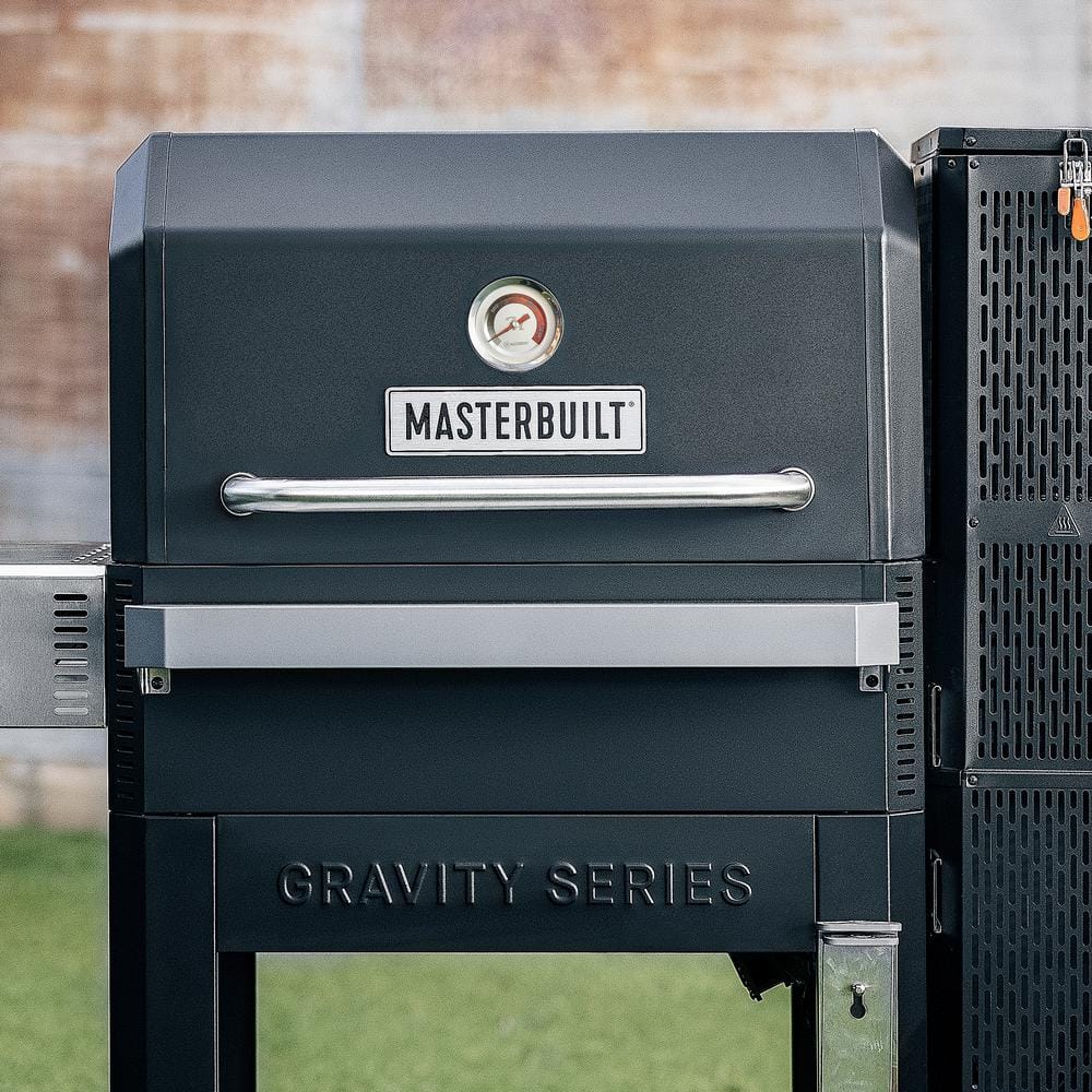 Masterbuilt Gravity 1050 Digital Charcoal Grill and Smoker Combo in Black Plus Cover Bundle MB20043522