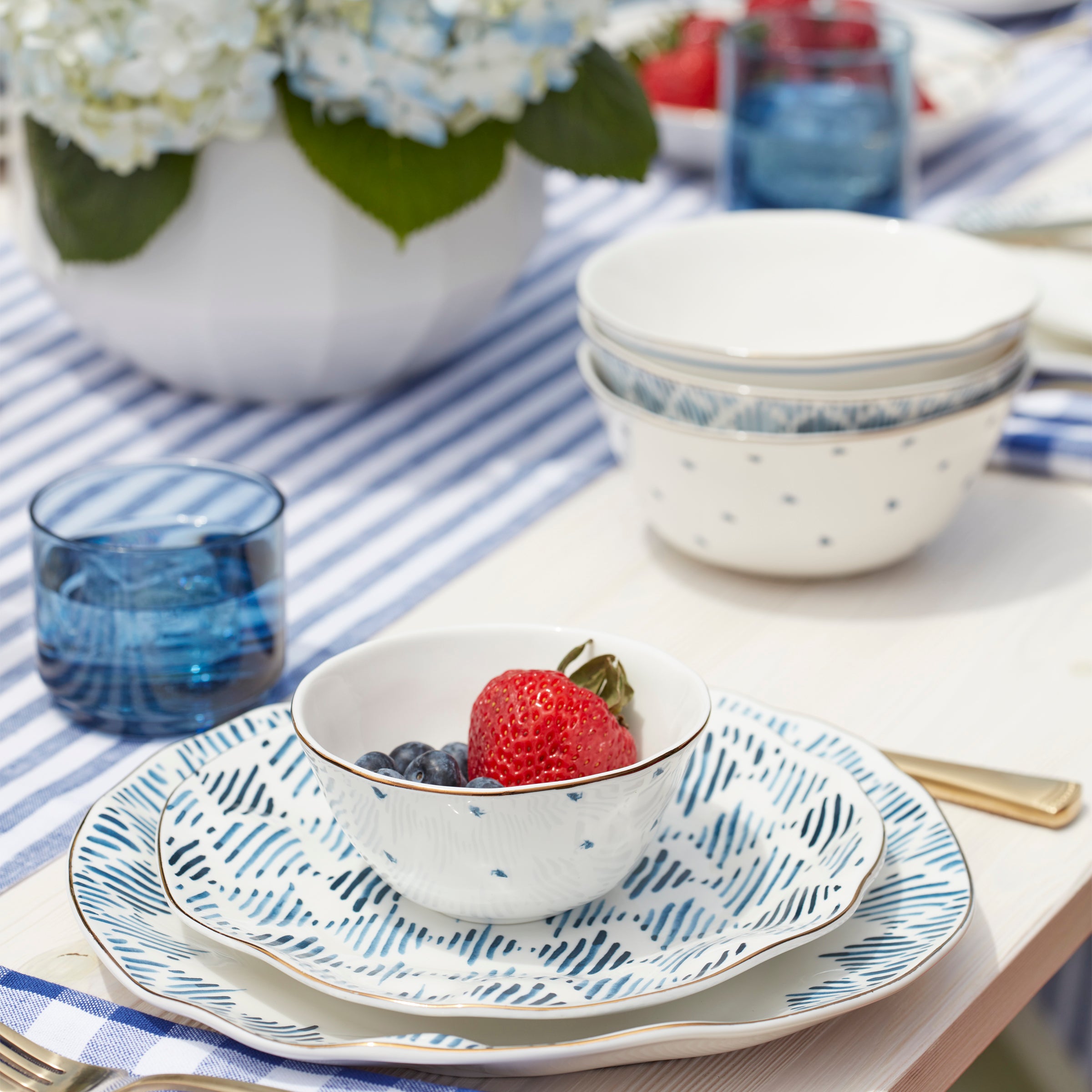 Blue Bay 4-piece Dessert Bowl Set