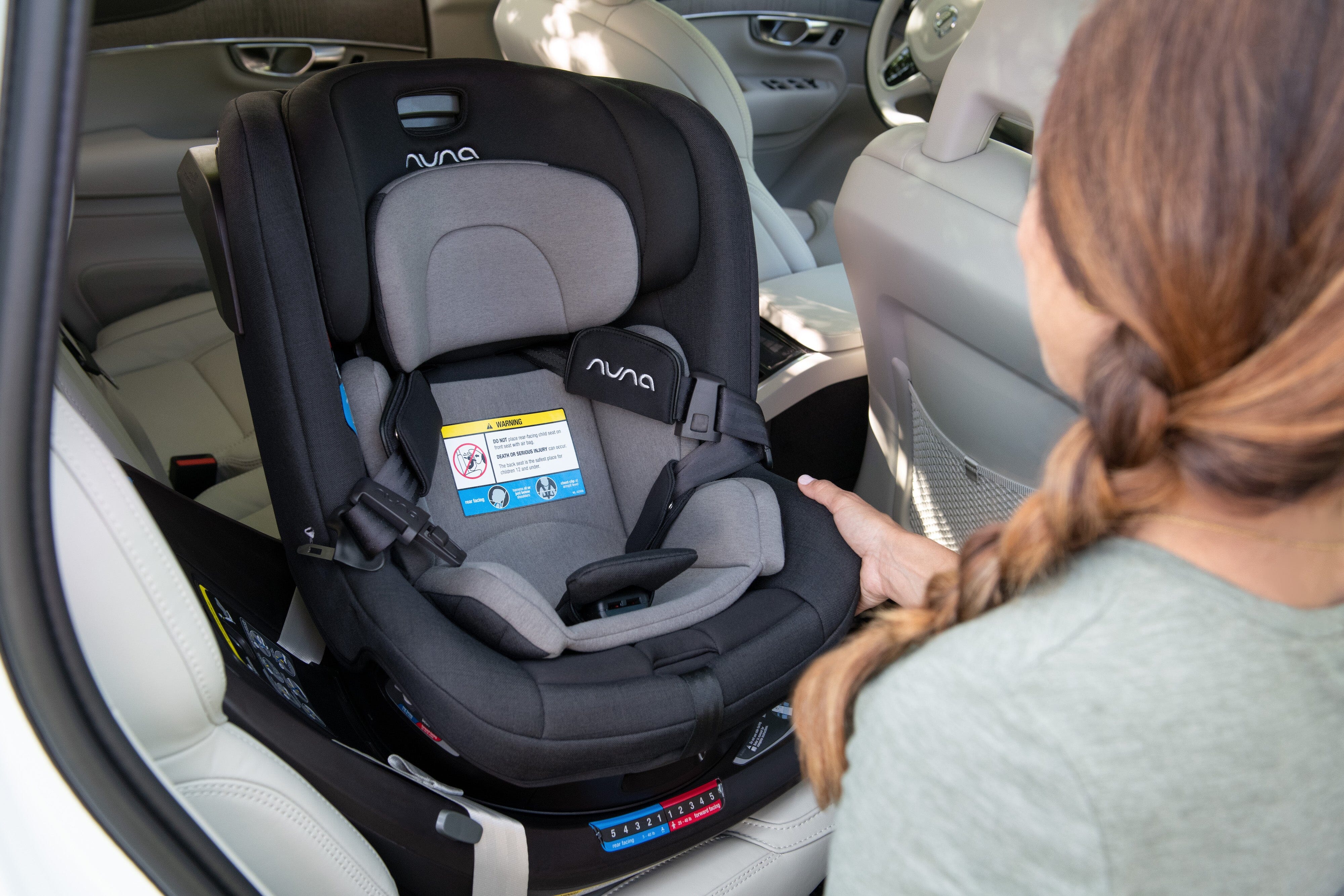 nuna-revv-rotating-convertible-car-seat