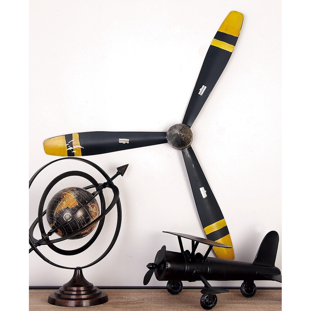 Black Metal 3 Blade Airplane Propeller Wall Decor with Aviation Detailing   Small