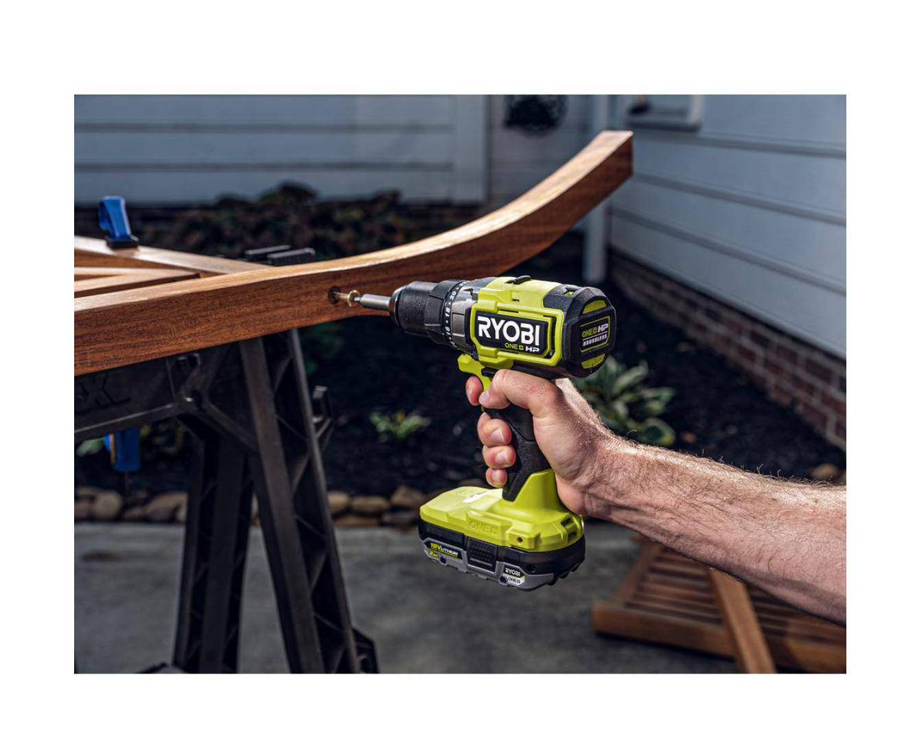 RYOBI PBLDD01K-A989504 ONE+ HP 18V Brushless Cordless 1/2 in. Drill/Driver Kit w/(2) Batteries， Charger， Bag， and Drill and Drive Kit (95-Piece)