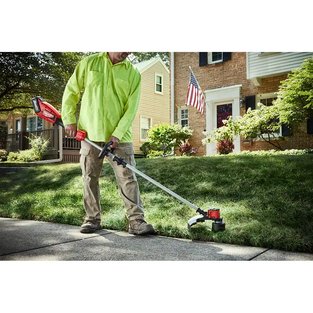 Milwaukee 2828-20 M18 18V Lithium-Ion Brushless Cordless String Trimmer (Tool-Only)