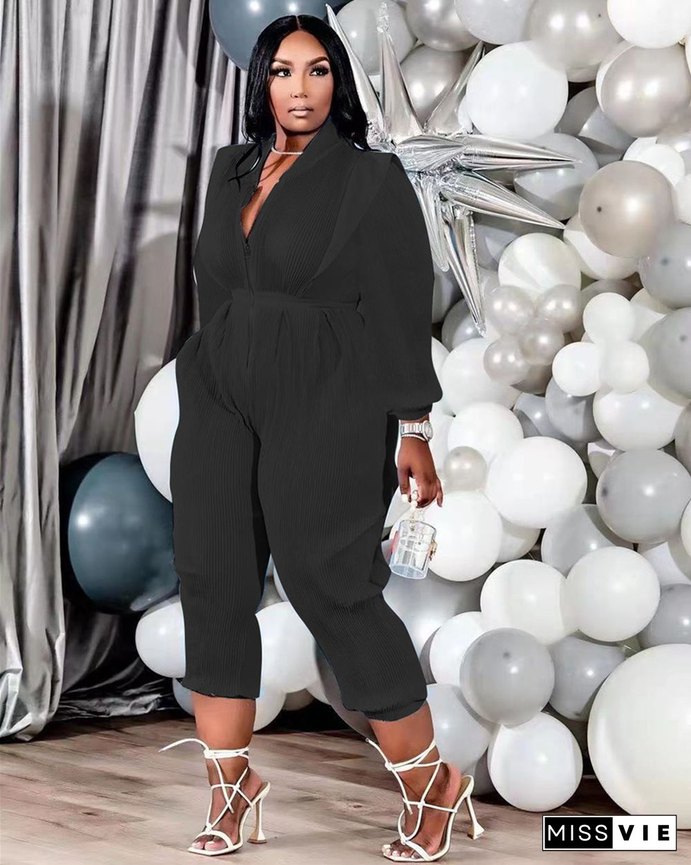 Plus Size V-neck Zipper Long Sleeve Pleated Jumpsuit