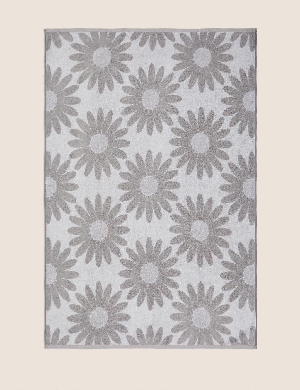 Pure Cotton Daisy Jacquard Towel