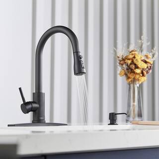 FORIOUS Single-Handle Kitchen Faucet with Pull Down Sprayer High-Arc Kitchen Sink Faucet with Deck Plate in Matte Black HH0023CB