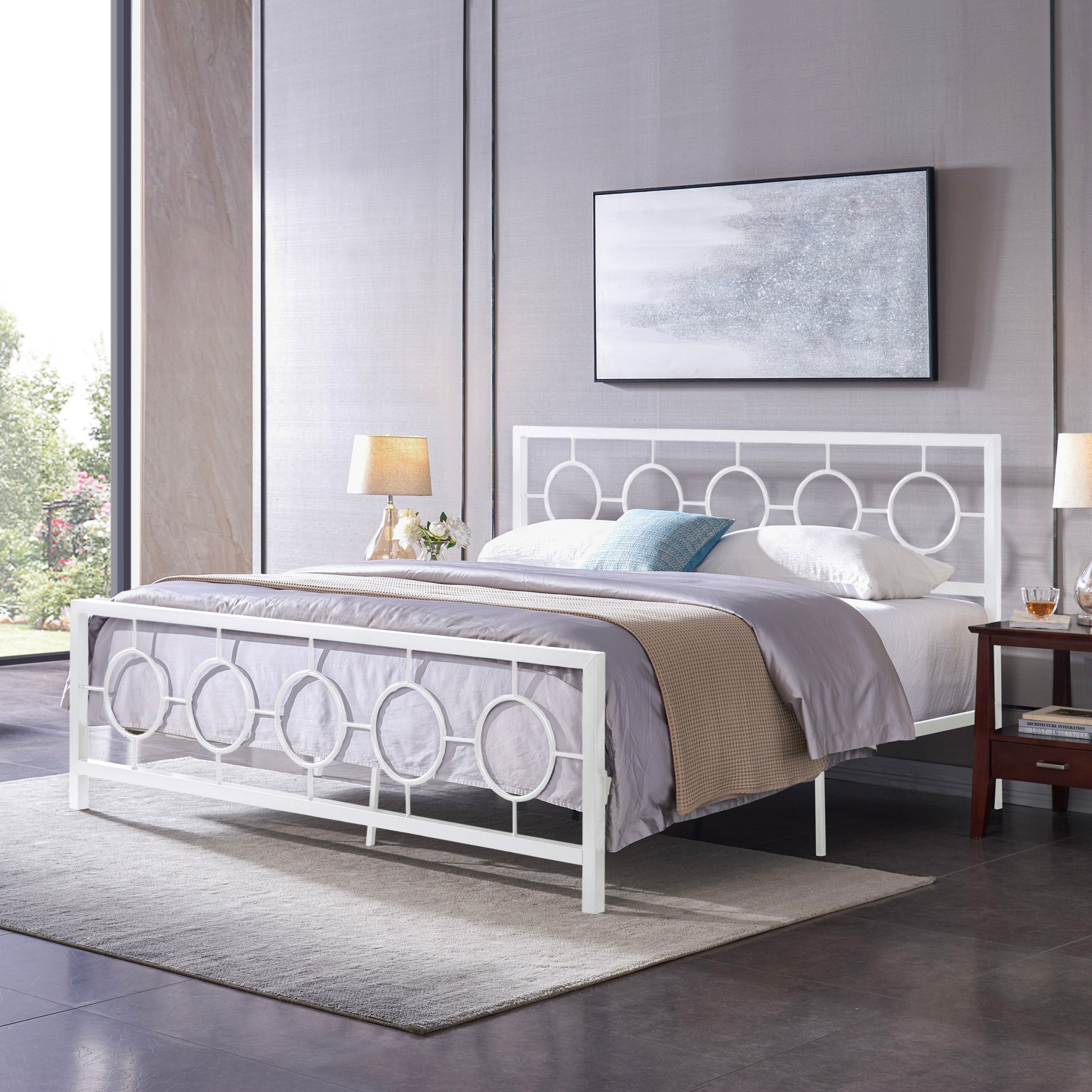 Doris Modern Iron King Bed