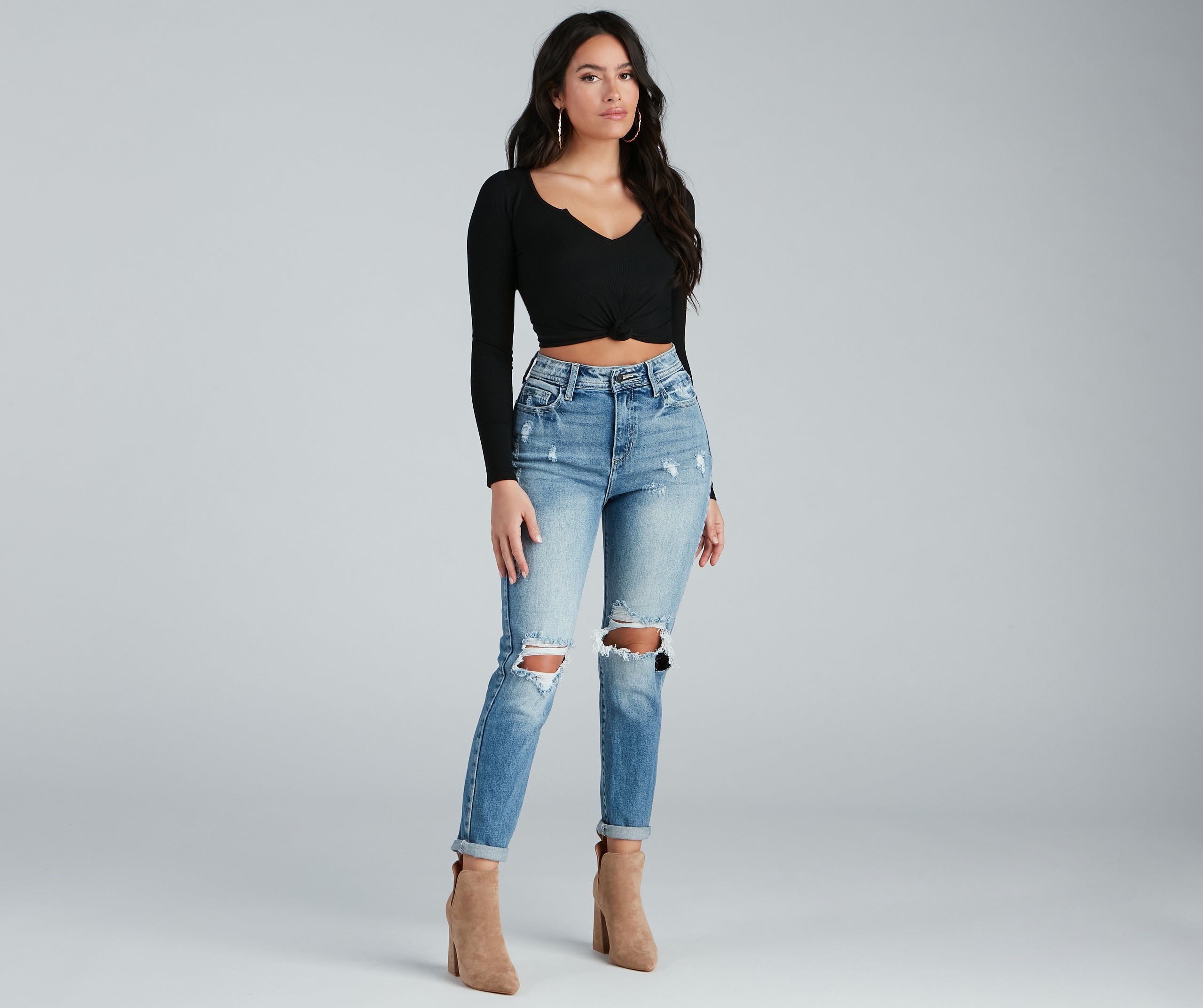 Effortless And Trendy Crop Top