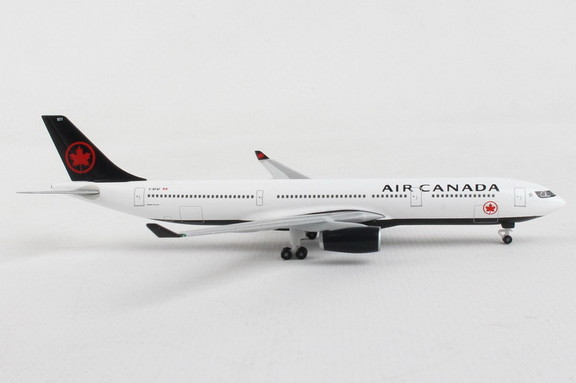 Herpa Air Canada A330 300 1/500  HE534116