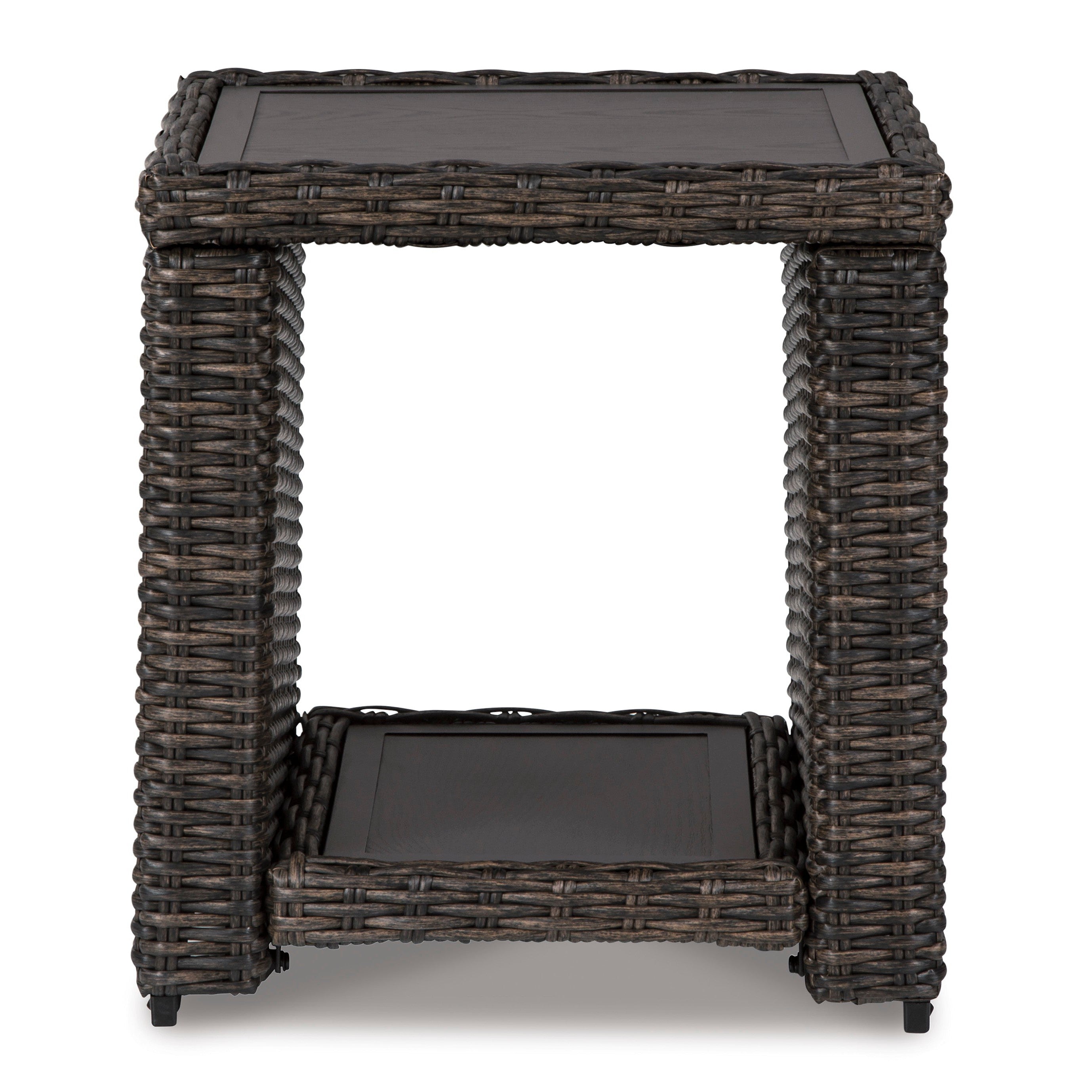 Outdoor 20 Woven End Table in Sag Harbor / Sea Cliff