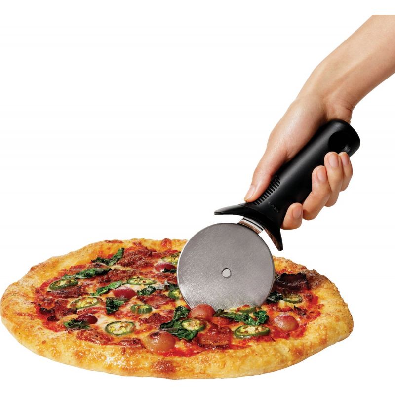 OXO Good Grips Pizza Cutter