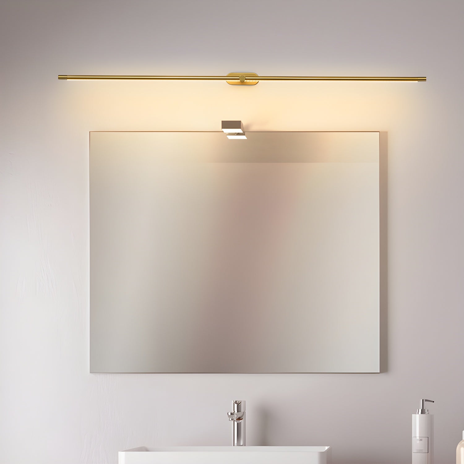 Minimalist Linear Plug-in Wall Lamp