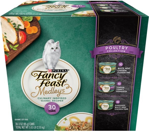 Fancy Feast Medleys Poultry Collection with Garden Greens in Sauce Variety Pack Canned Cat Food， 3-oz can， case of 30