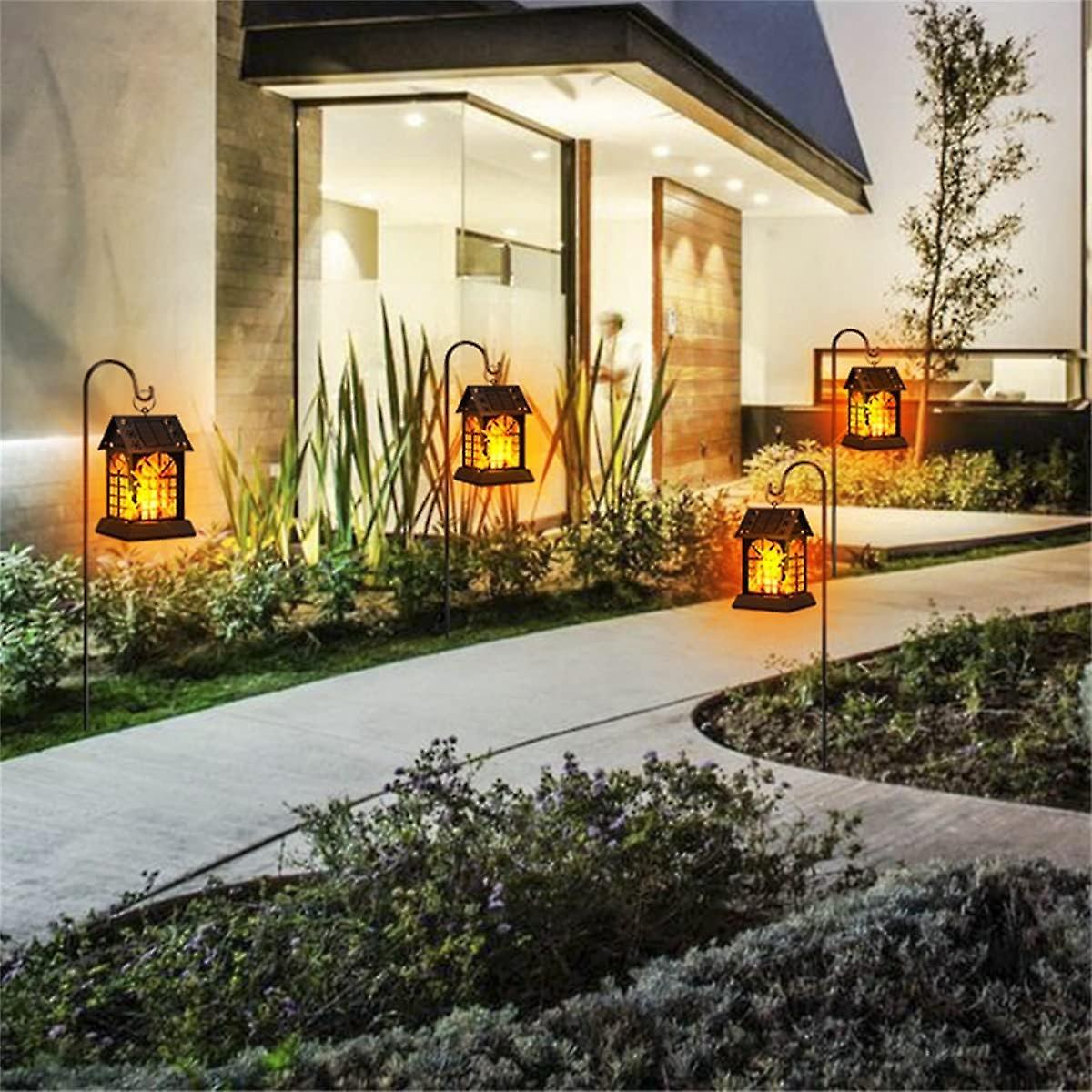 Set Of 2 99 Led Solar-powered Metal Flame Lamps For Garden， Driveway， Landscape And Home Decorations.