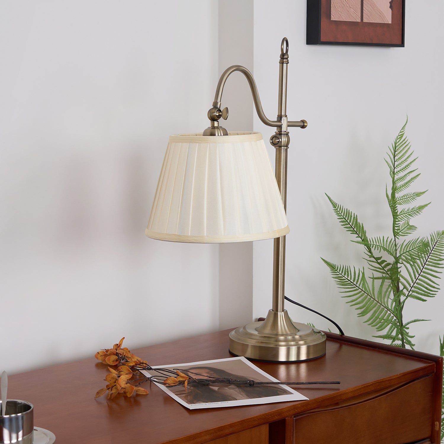 Suffolk Table Lamp