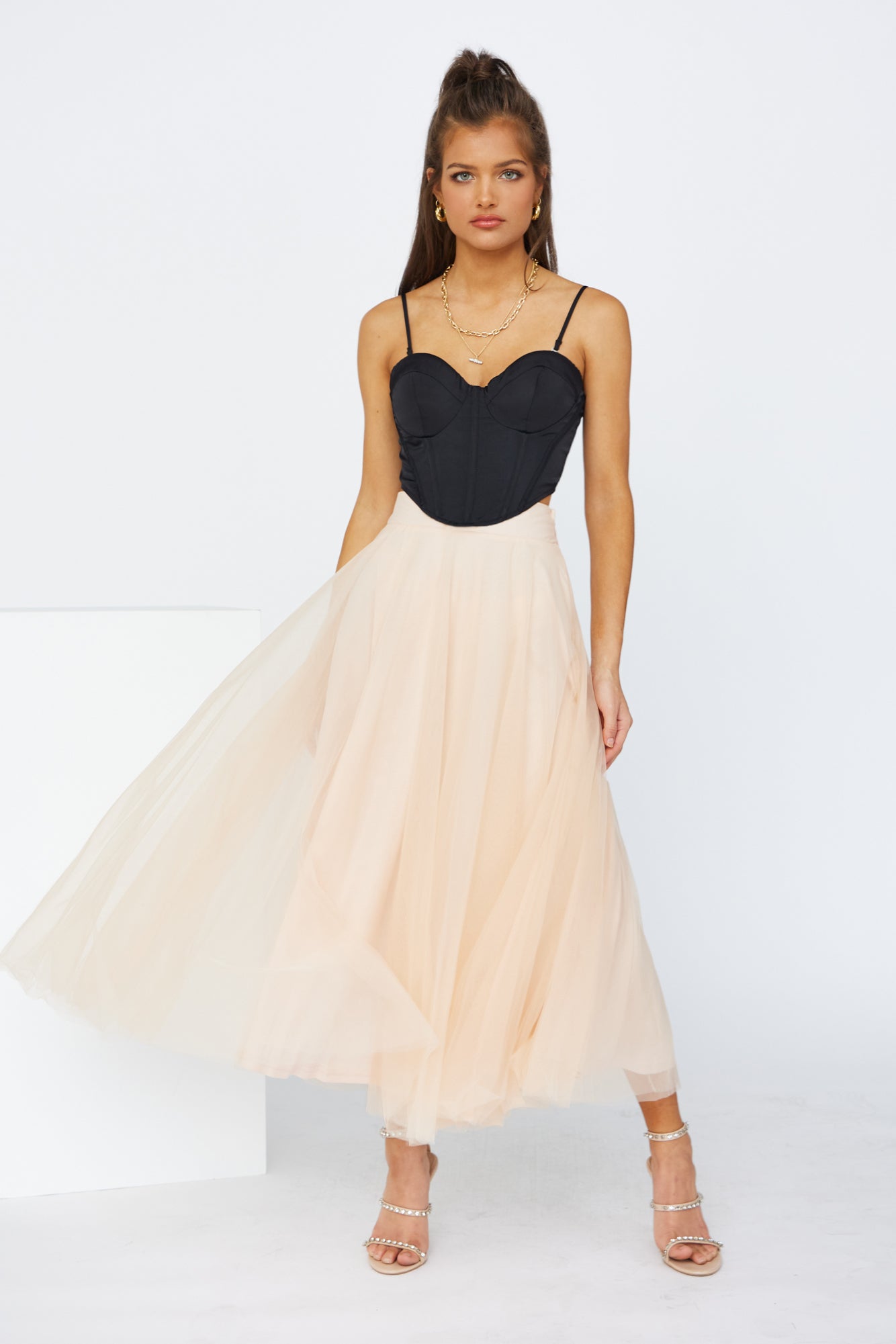 Keeping It Smart Midi Skirt Nude