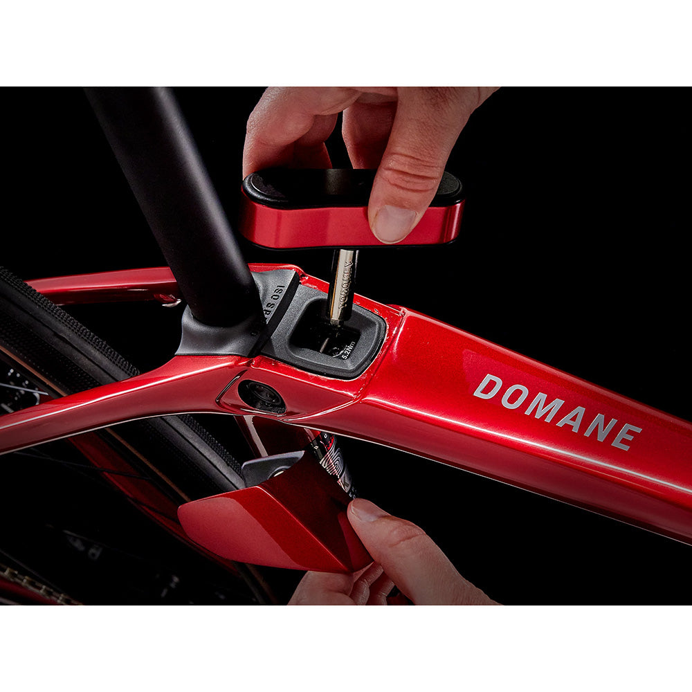 Trek Domane SL 6 AXS Gen 4 Carbon Road Bike 2023