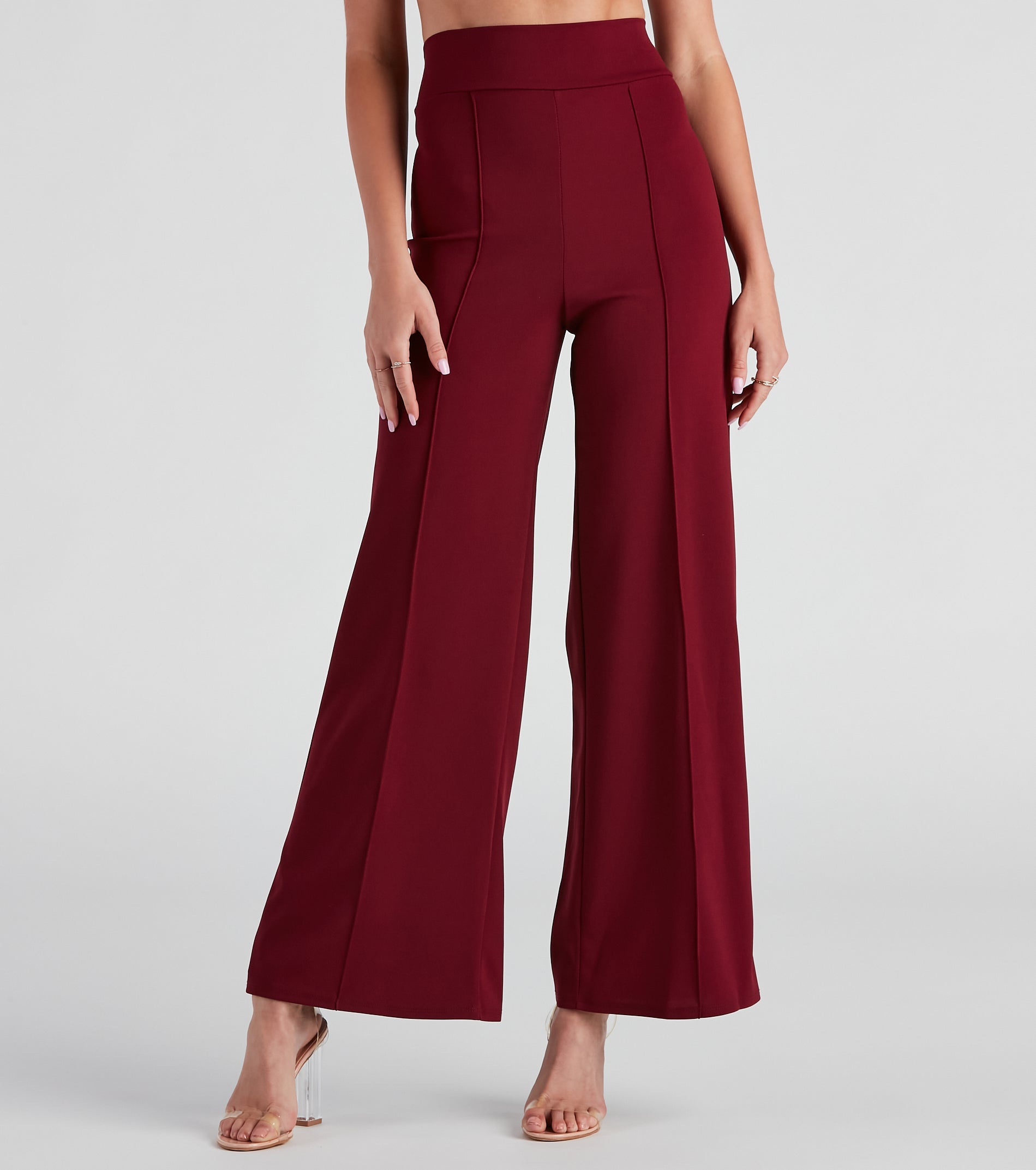 So Chic Crepe Wide-Leg Pants