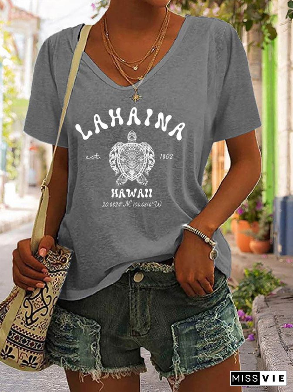 Women's Lahaina Strong Print Casual T-Shirt