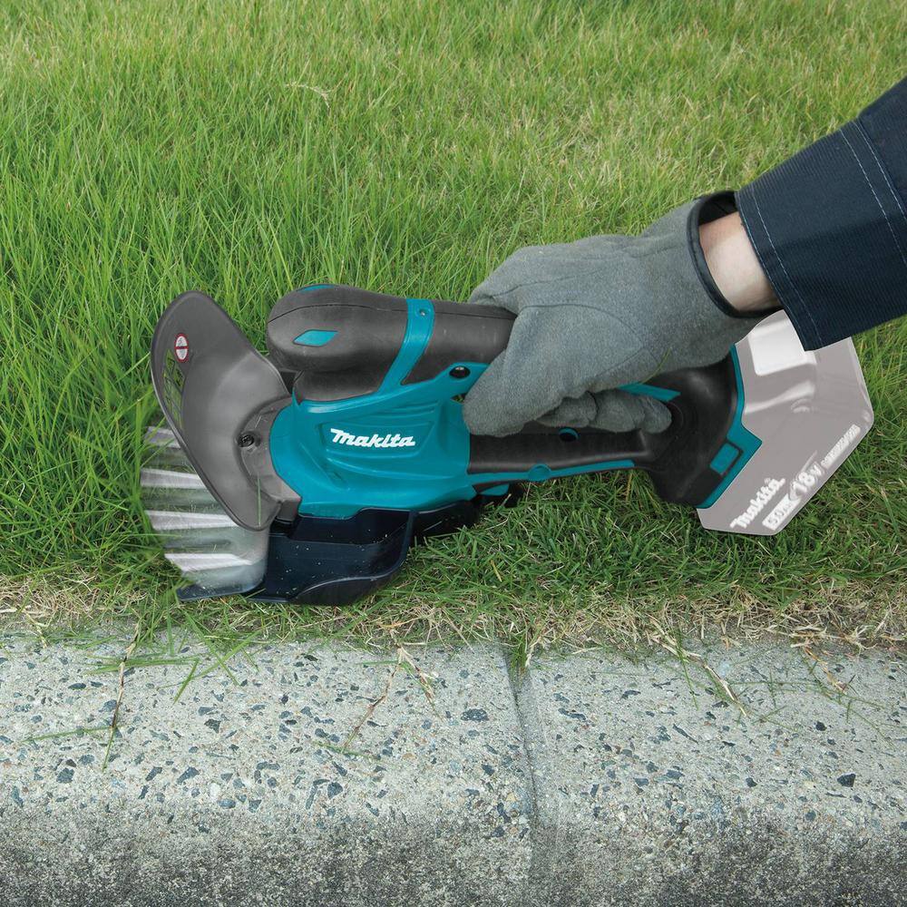 Makita 18V LXT Lithium-Ion Cordless Grass Shear with Hedge Trimmer Blade Tool Only XMU04ZX