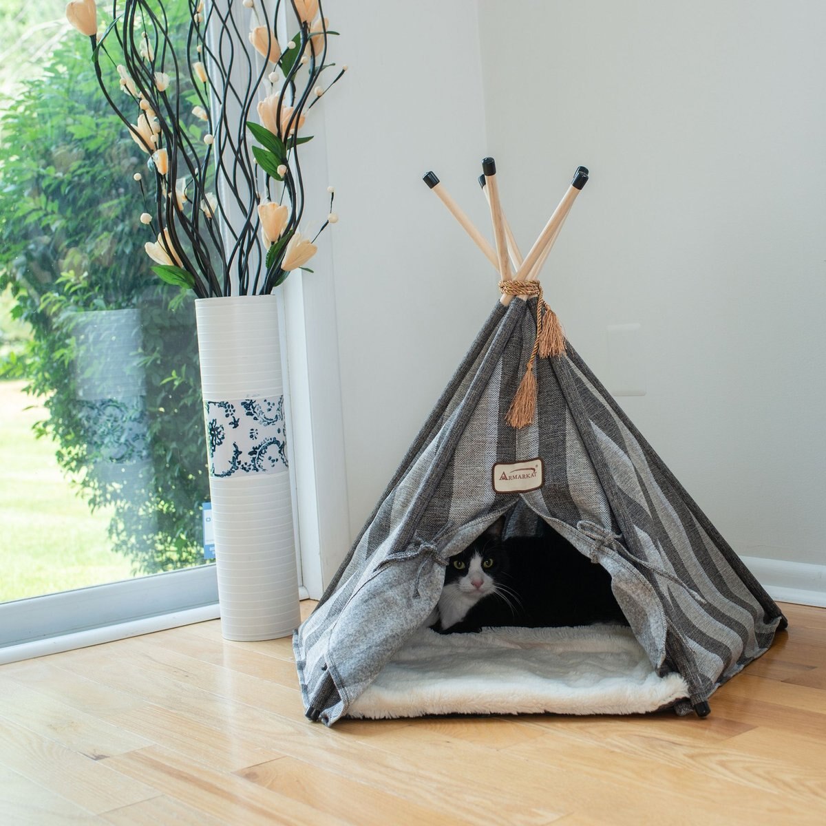 Armarkat Teepee Style Cat Bed