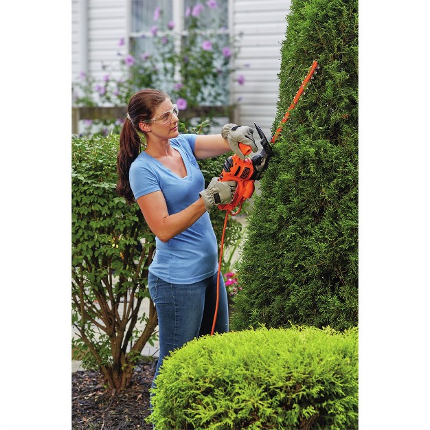 Black amp Decker Beht150 120v 3 2 Amp Brushed 17 In Corded Hedge Trimmer