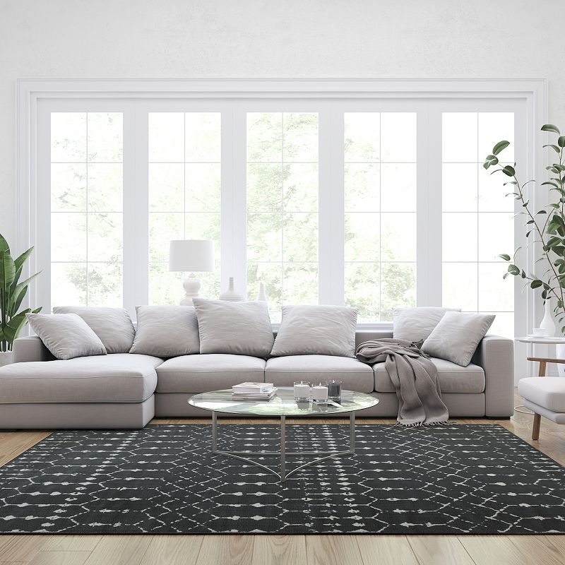 Merrick Lane Ivory Bohemian Low Pile Rug with Dark Gray Geometric Design - 8' x 10'